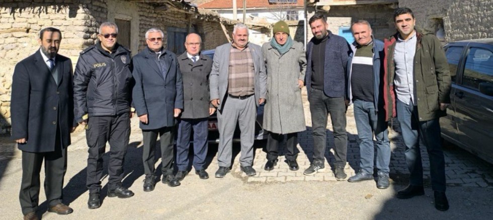 Yalvaç Kaymakamı Haluk ŞİMŞEK, Çakırçal Köyünde Tadilatı Biten Caminin Açılışına Katıldı