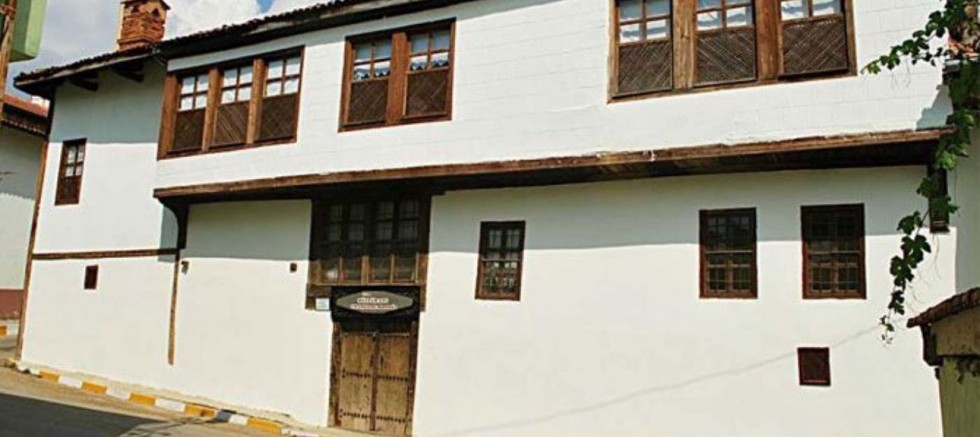 Yalvaç Kültür Evi Diyanet’e tahsis edilecek